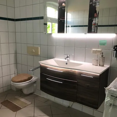 Marktresidenz Eisenach- Stilvolle Maisonette Mit 3 Zimmern Und 2 Baedern * Eisenach