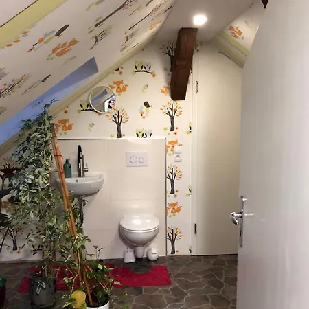 Apartament Marktresidenz Eisenach- Stilvolle Maisonette Mit 3 Zimmern Und 2 Baedern *