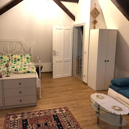 Marktresidenz Eisenach- Stilvolle Maisonette Mit 3 Zimmern Und 2 Baedern Eisenach