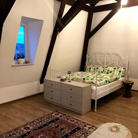 Appartement Marktresidenz Eisenach- Stilvolle Maisonette Mit 3 Zimmern Und 2 Baedern