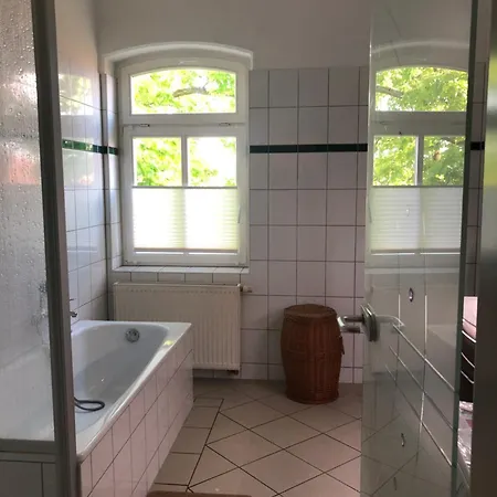 Marktresidenz Eisenach- Stilvolle Maisonette Mit 3 Zimmern Und 2 Baedern Apartament
