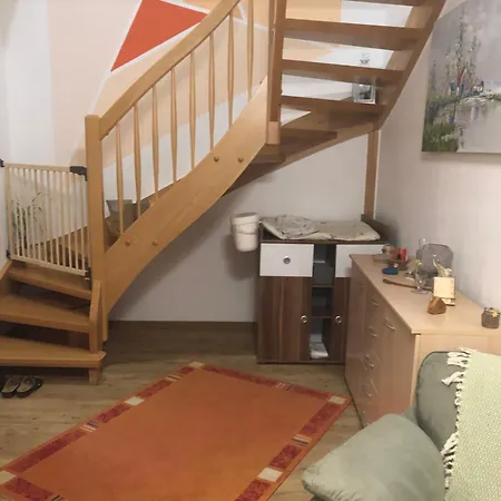 Marktresidenz Eisenach- Stilvolle Maisonette Mit 3 Zimmern Und 2 Baedern Appartement *