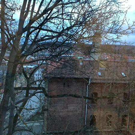 Apartment Marktresidenz Eisenach- Stilvolle Maisonette Mit 3 Zimmern Und 2 Baedern *