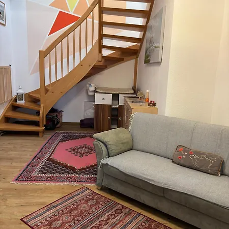 Marktresidenz Eisenach- Stilvolle Maisonette Mit 3 Zimmern Und 2 Baedern *