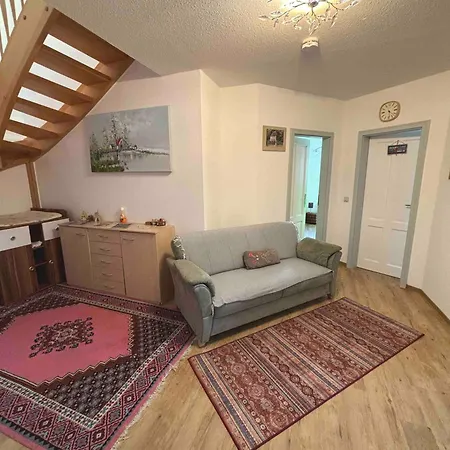 Appartement Marktresidenz Eisenach- Stilvolle Maisonette Mit 3 Zimmern Und 2 Baedern *