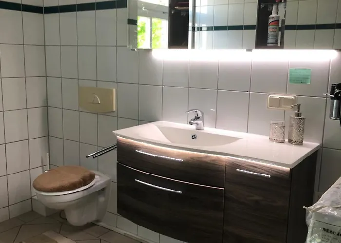 Marktresidenz Eisenach- Stilvolle Maisonette Mit 3 Zimmern Und 2 Baedern * Eisenach