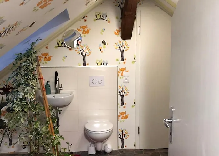 Appartement Marktresidenz Eisenach- Stilvolle Maisonette Mit 3 Zimmern Und 2 Baedern *