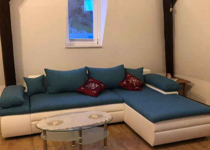 Marktresidenz Eisenach- Stilvolle Maisonette Mit 3 Zimmern Und 2 Baedern *