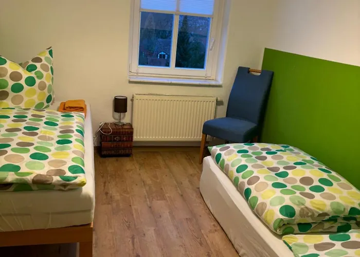 Marktresidenz Eisenach- Stilvolle Maisonette Mit 3 Zimmern Und 2 Baedern * Eisenach