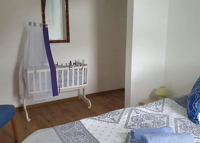 Marktresidenz Eisenach- Stilvolle Maisonette Mit 3 Zimmern Und 2 Baedern Apartman *