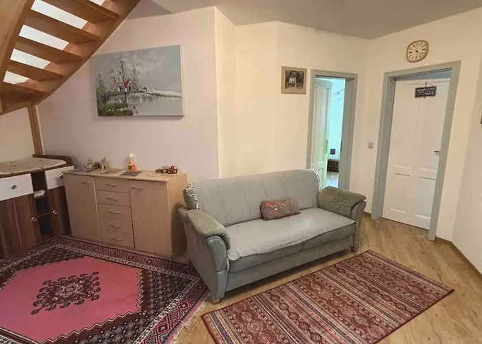 Appartement Marktresidenz Eisenach- Stilvolle Maisonette Mit 3 Zimmern Und 2 Baedern *